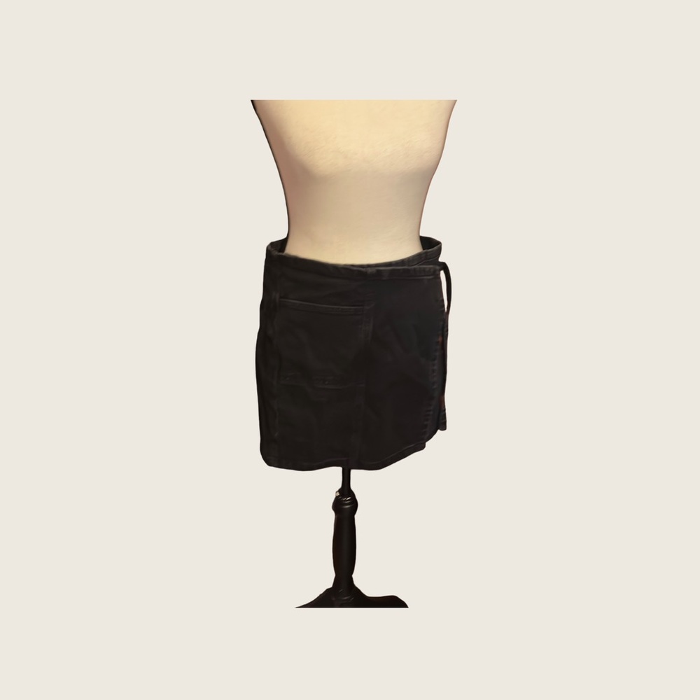 💜💜 BDG Urban Outfitters Wrap Black Skirt Size Medium 100% Cotton
